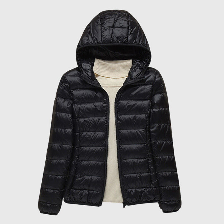 Damen Pufferjacke mit Wickelfront und hohem Kragen in Schwarz