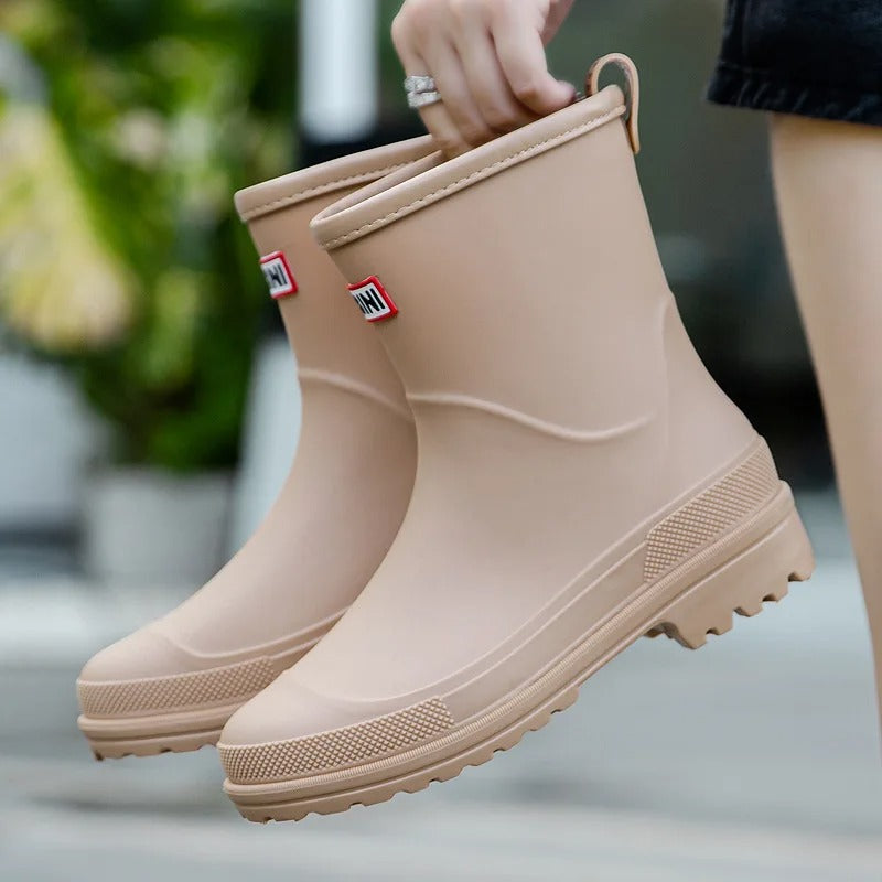 Damen Regenstiefel mit rutschfester Gummisohle in Khaki