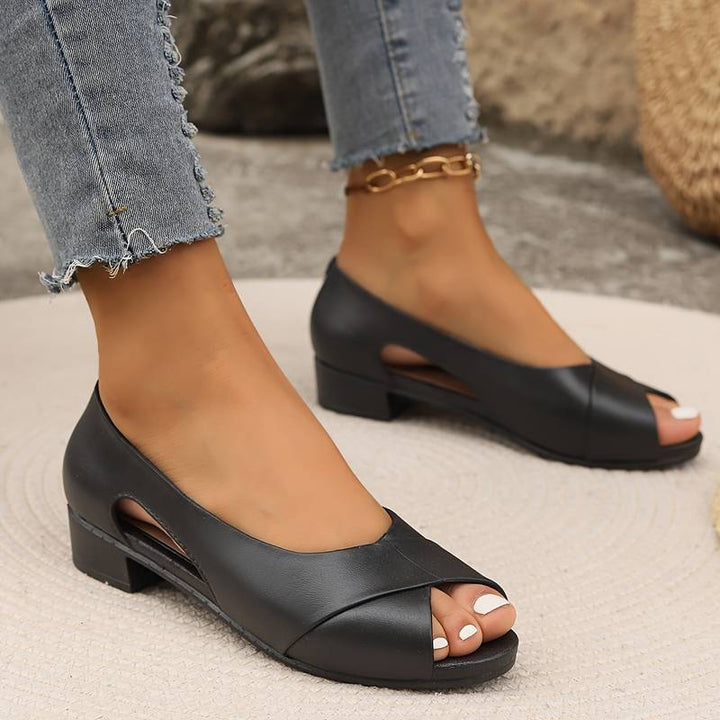 Damen Sandalen mit Absatz für den Sommer in Schwarz