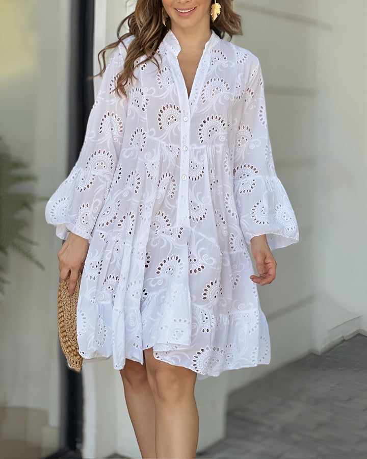 Damen Sommerkleid im Boho-Stil mit Lochstickerei in Weiß
