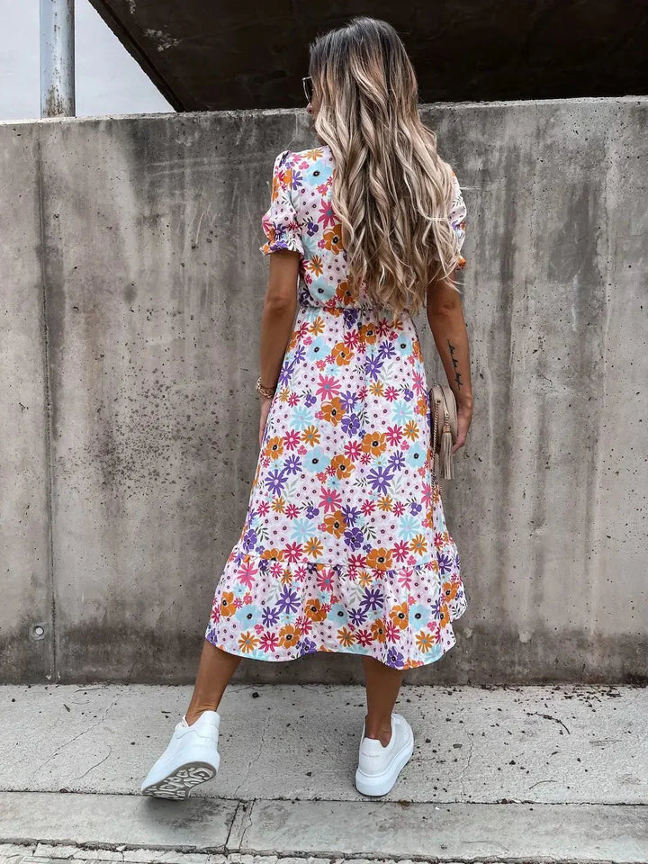 Damen Sommerkleid mit Blumenmuster in Maxi-Länge in Lila 3