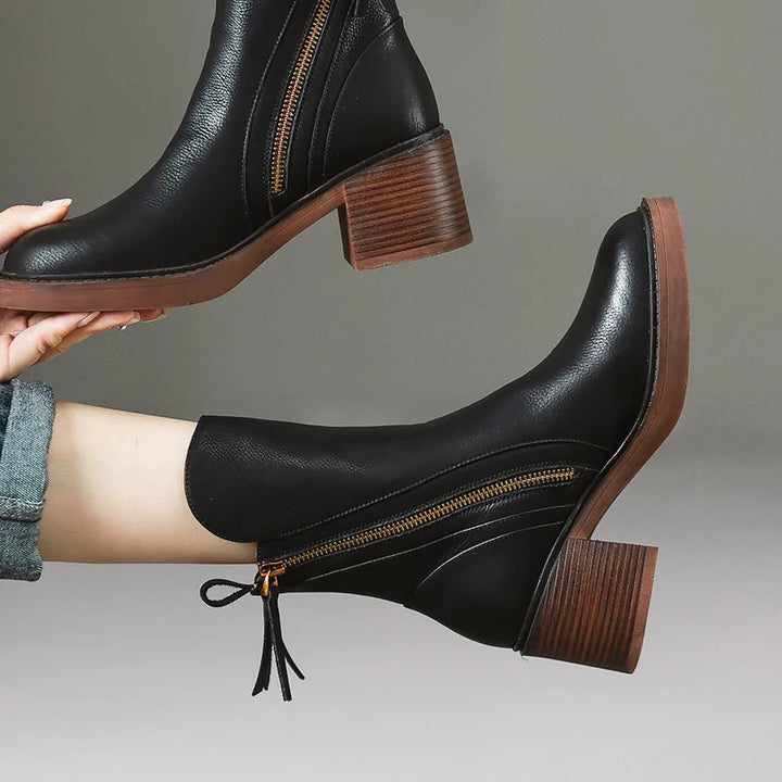 Damen Stiefeletten aus Leder mit Blockabsatz in Schwarz