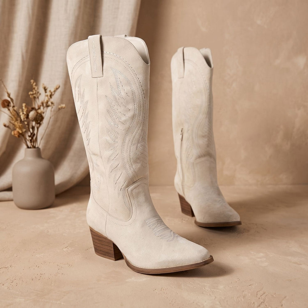 Damen Stiefeletten aus Wildleder im Western-Stil in Weiß