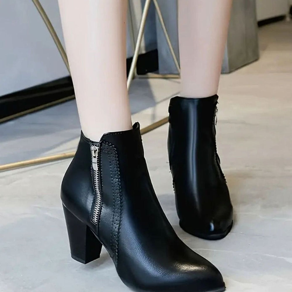 Damen Stiefeletten elegant aus Kunstleder in Schwarz