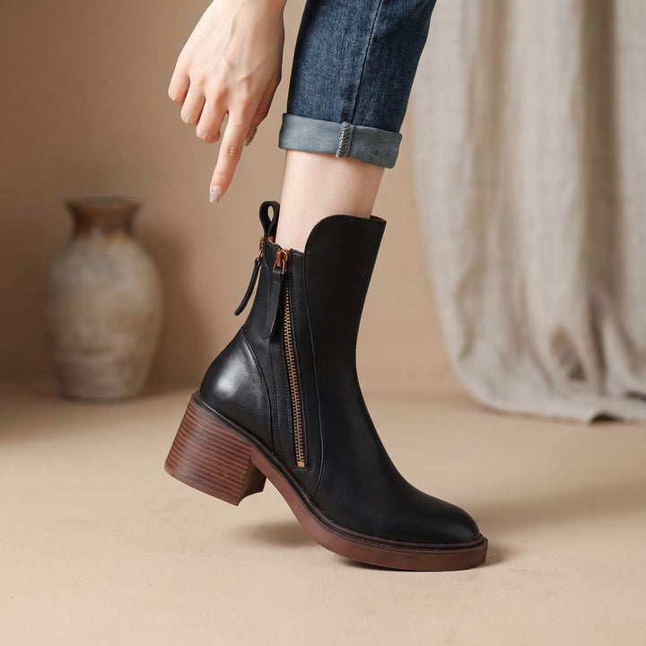 Damen Stiefeletten mit Blockabsatz aus Leder (5)