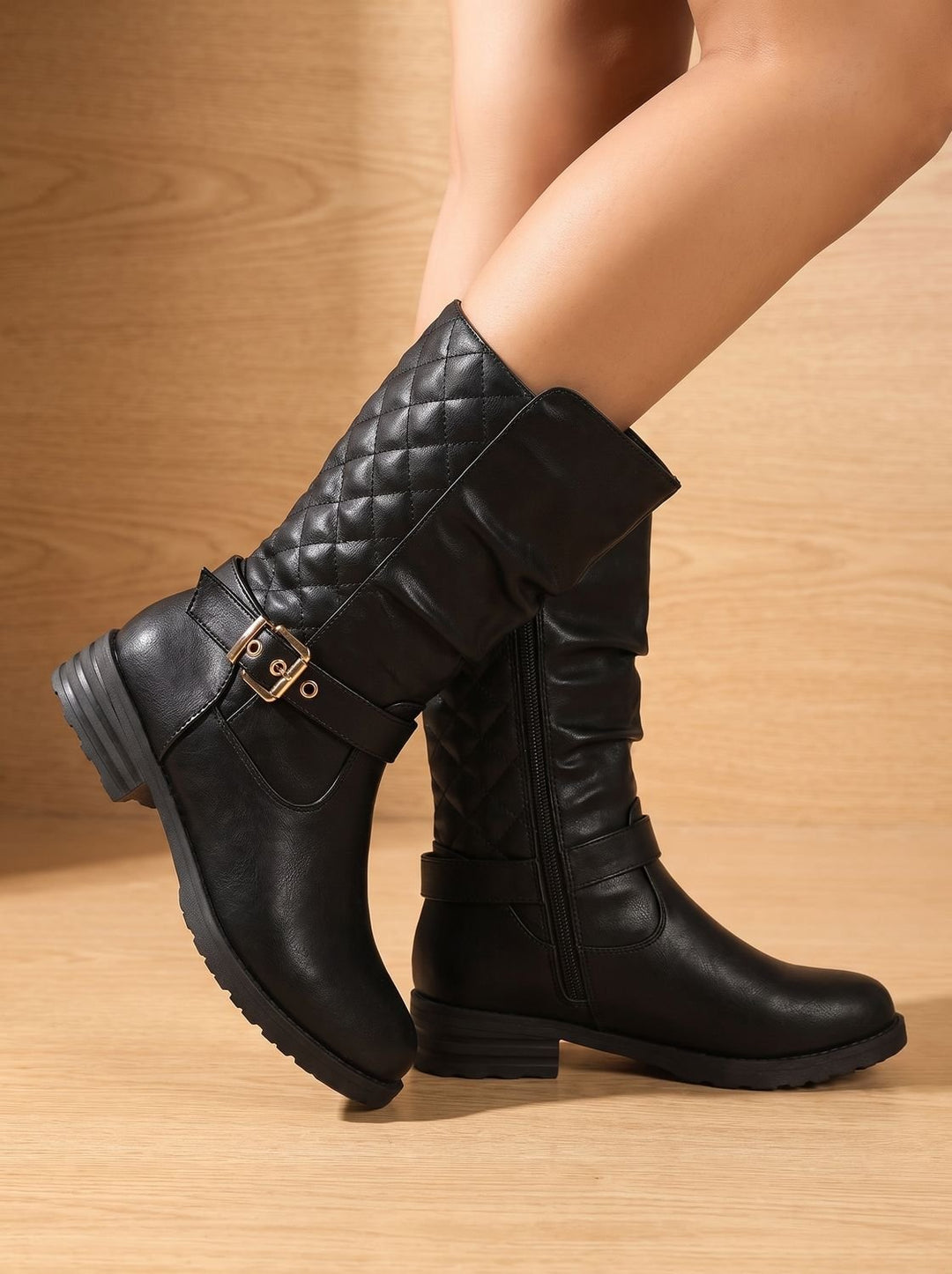 Damen Stiefeletten Wadenlang Blockabsatz mit Goldschnalle in Goldfarben 2