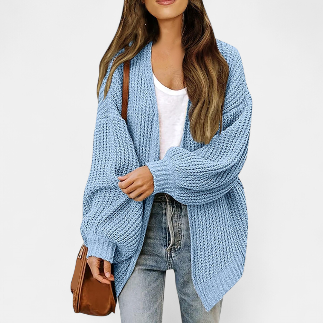 Damen Strickjacke aus Grobstrick zum Überziehen in Hellblau
