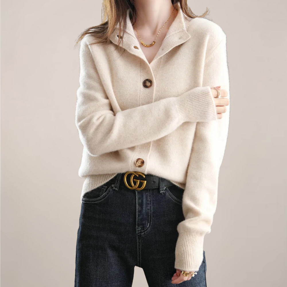 Damen Strickjacke im eleganten Stil für Übergangstage in Creme