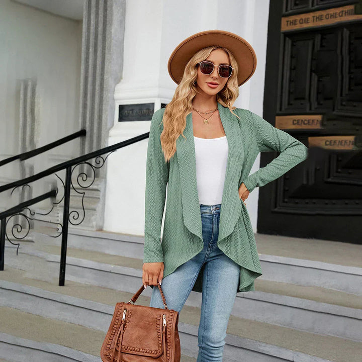 Damen Strickjacke in Hüftlänge mit lässiger Eleganz (14)