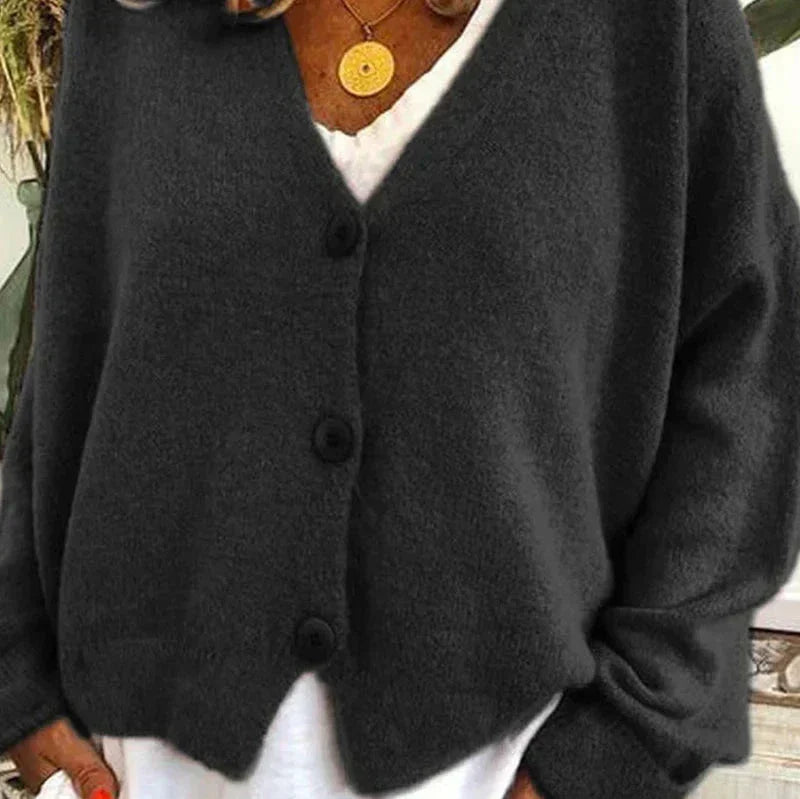 Damen Strickjacke mit elegantem V-Ausschnitt in Schwarz