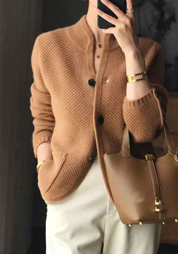 Damen Strickjacke mit feinem Knit zum Kombinieren in Braun