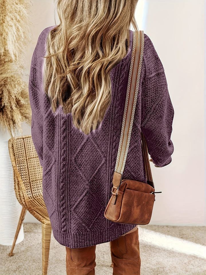 Damen Strickjacke mit klassischem Zopfmuster zum Wohlfühlen (3)