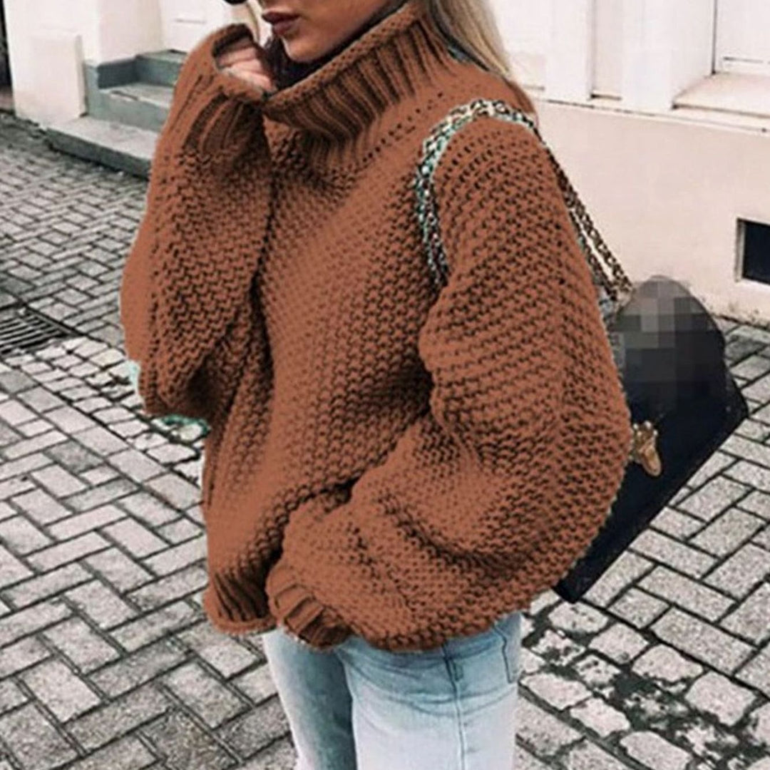Damen Strickjacke mit Rollkragen zu Weihnachten in Braun