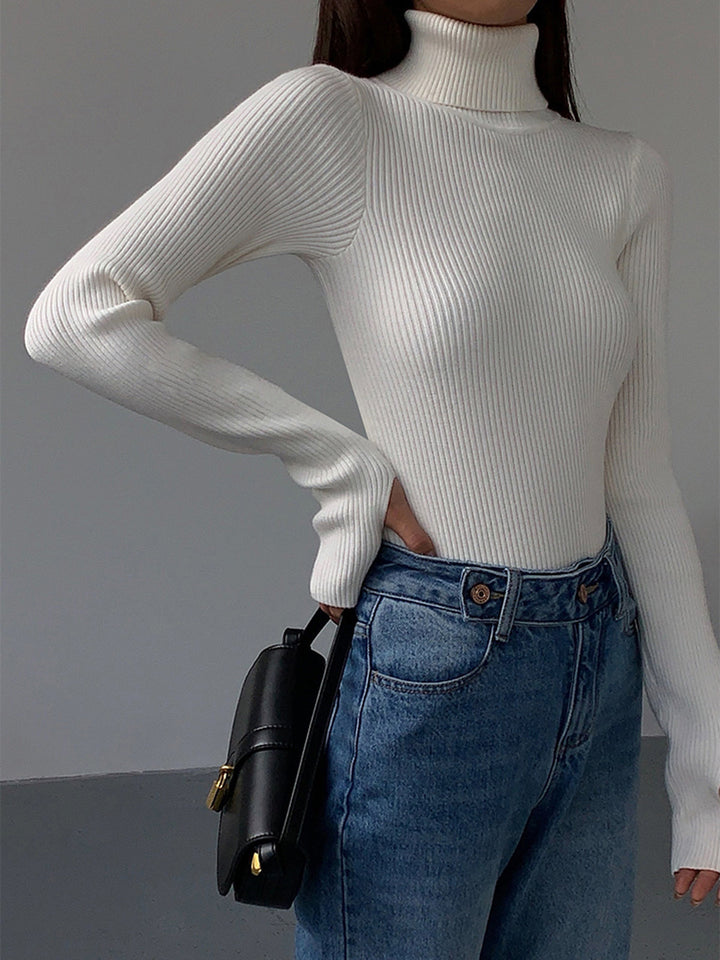 Damen Strickjacke Rollkragen Slim Minimaldesign für Winter in Weiß