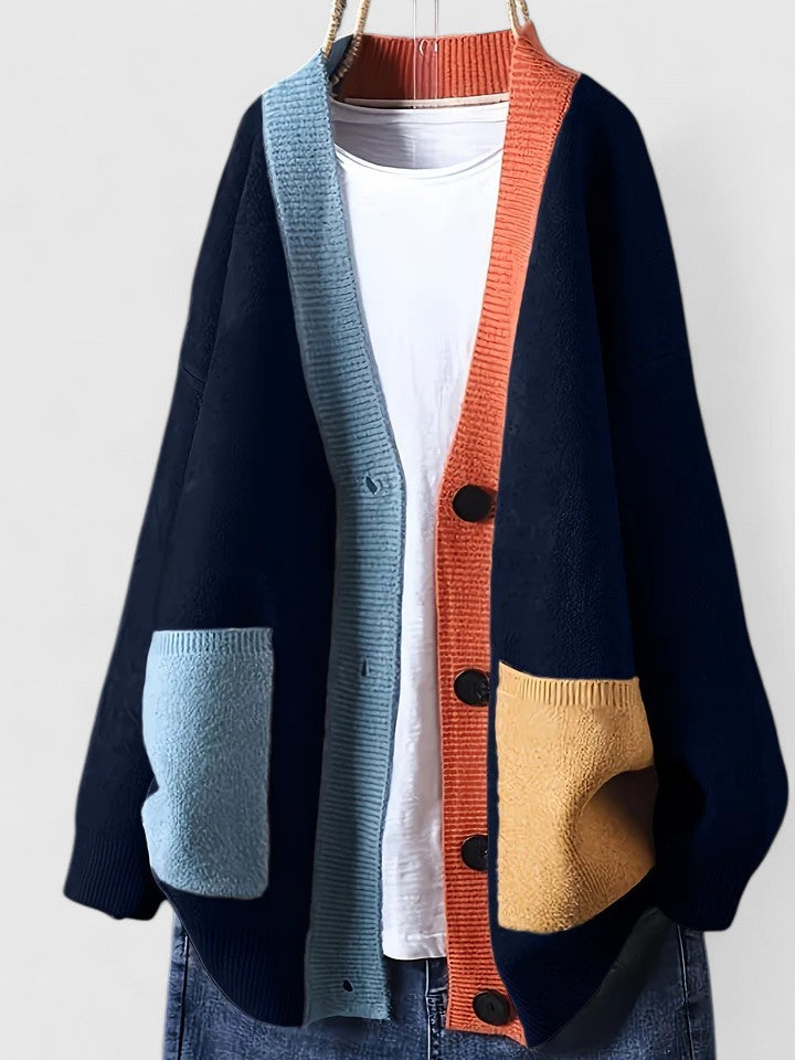 Damen Strickjacke Übersize mit Brusttaschen in Marineblau