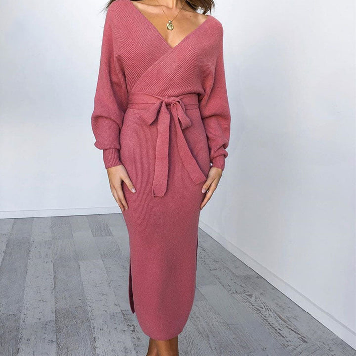 Damen Strickkleid elegant figurbetont für Herbsttage in Hellviolett