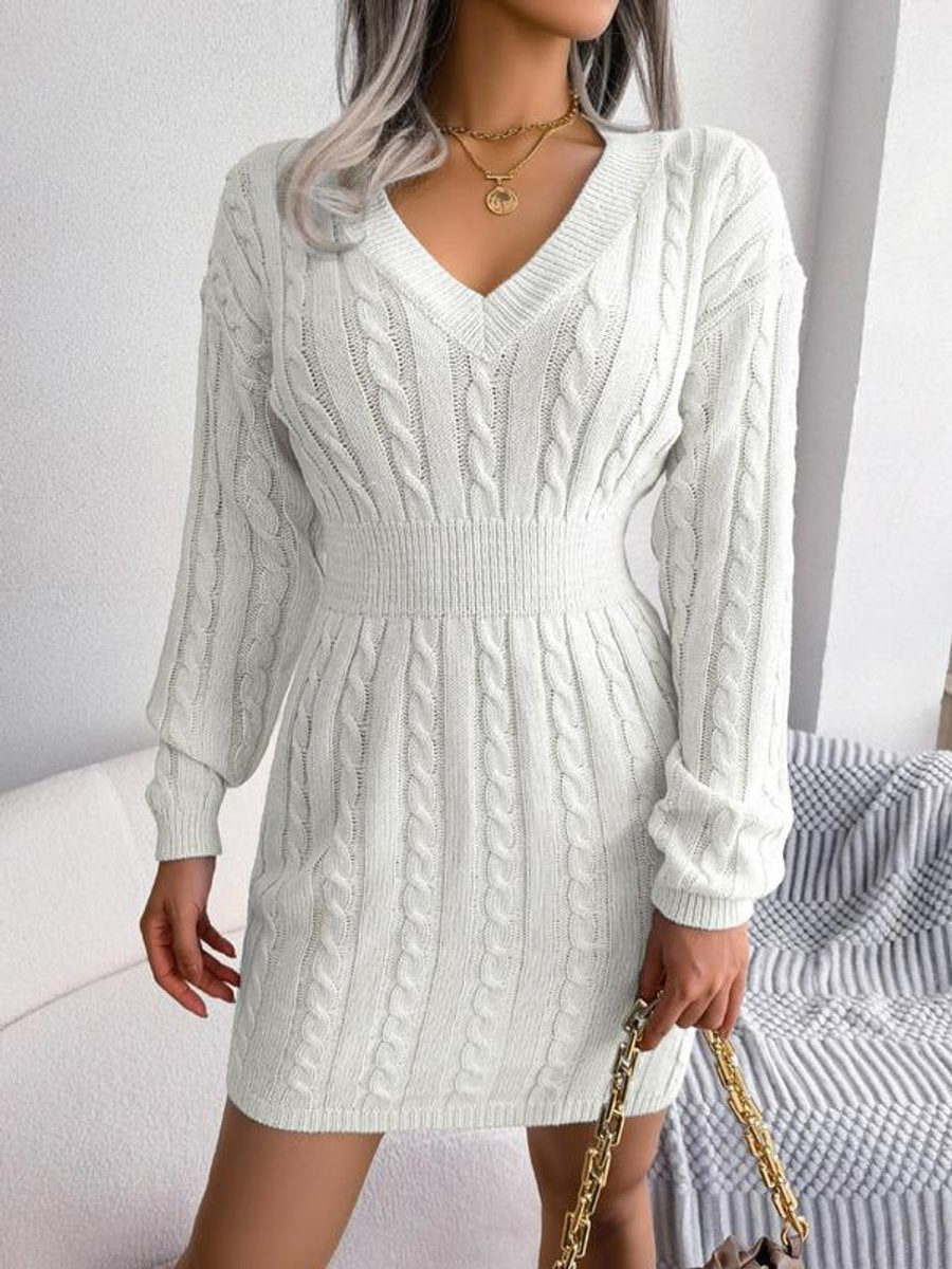 Damen Strickkleid für Hochzeitsgäste im Herbst in Cremeweiß