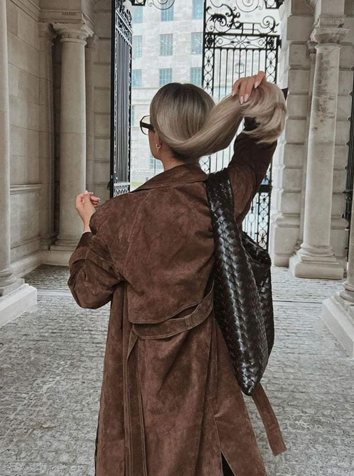 Damen Trenchcoat aus Wildleder für den Winter (4)