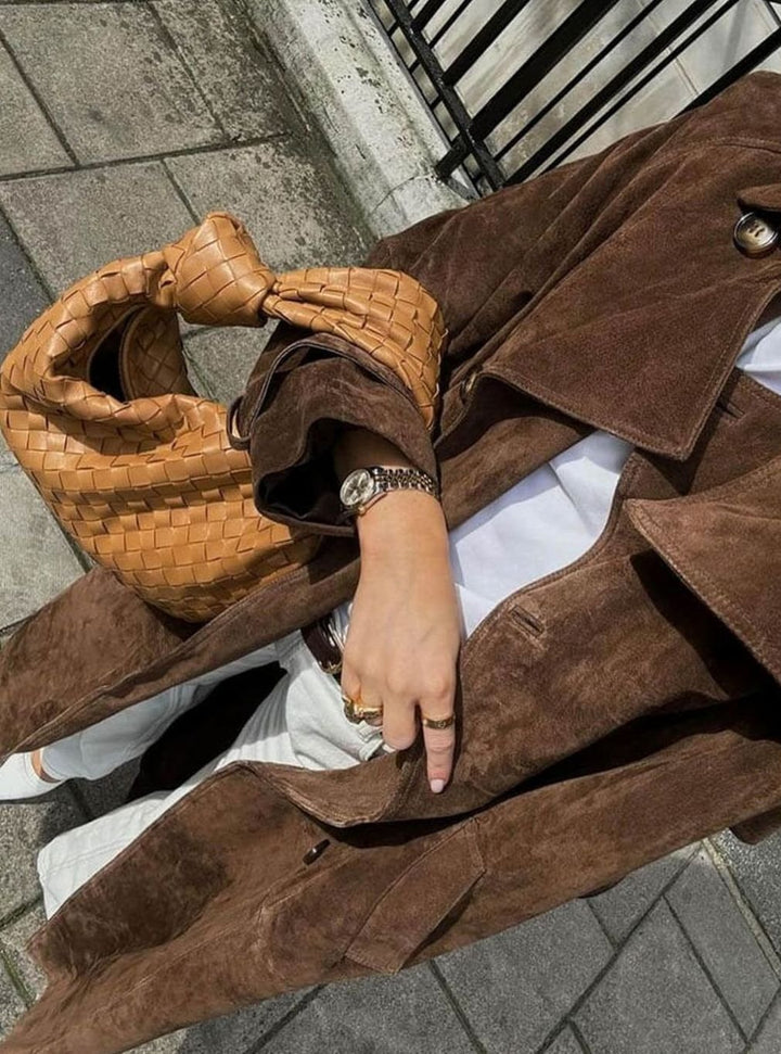 Damen Trenchcoat aus Wildleder für den Winter (6)
