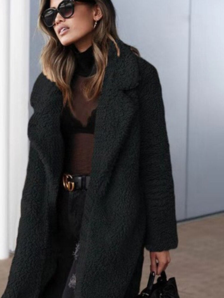 Damen Trenchcoat im Teddy-Stil für den Winter in Schwarz