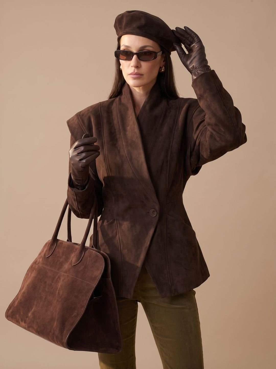 Damen Trenchcoat mit Wickelschnitt aus Kunstwild (4)