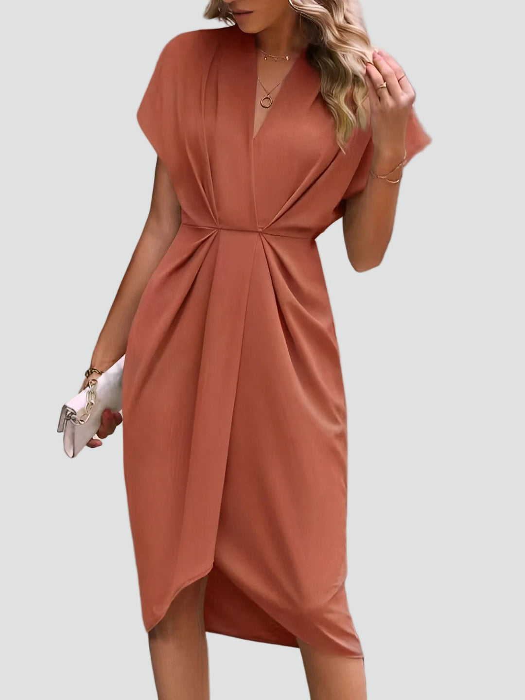 Damen Wickel-Midikleid für den Sommer in Koraal