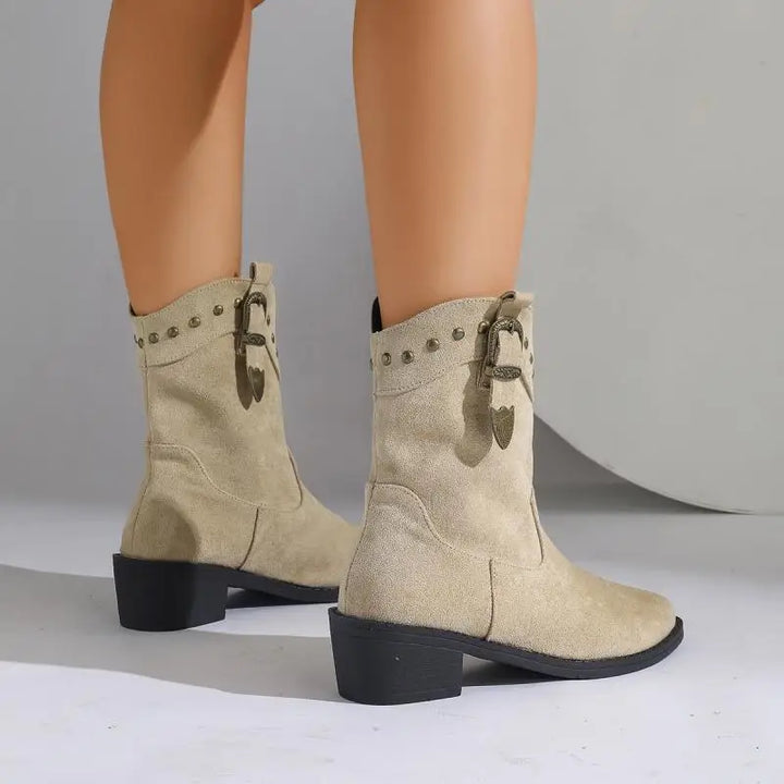 Damen Wildleder Stiefel für den Herbst (4)