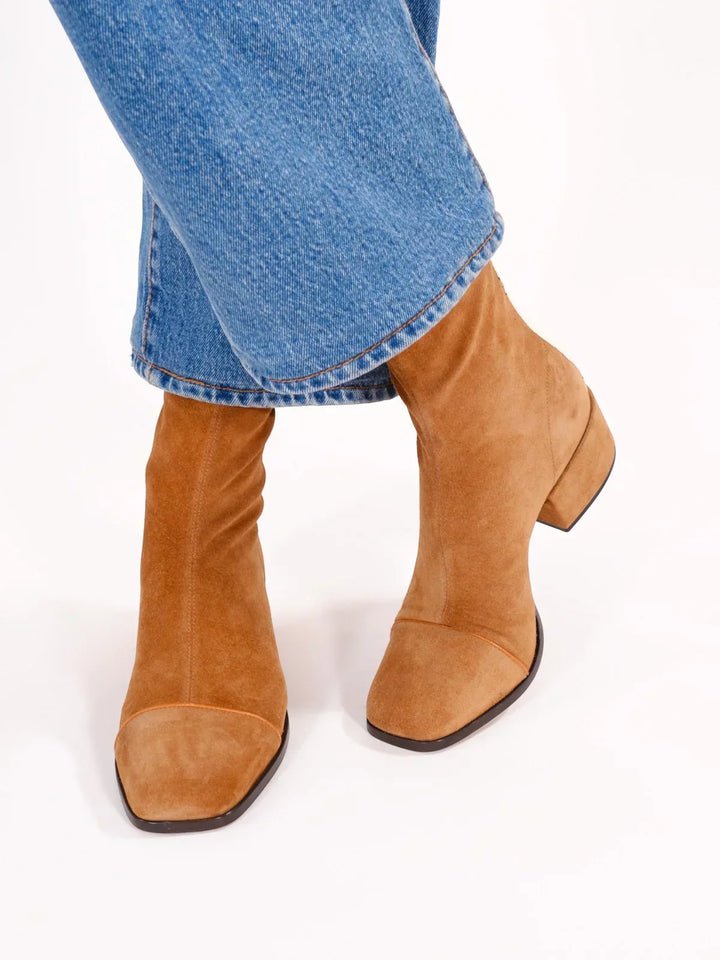 Damen Wildleder Stiefeletten zum Kombinieren in Beige