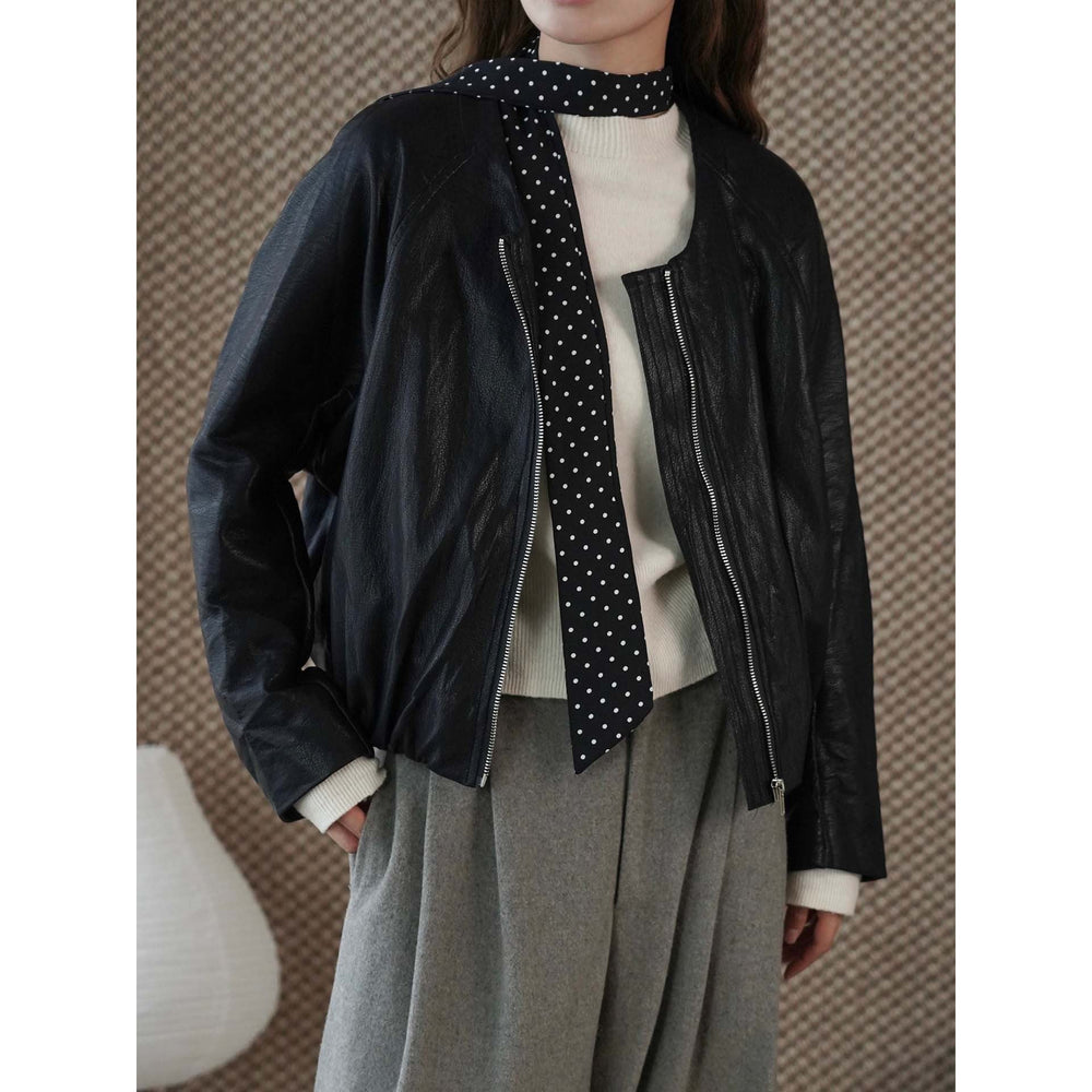 Damen Winterjacke aus Leder im Bomberstil (2)