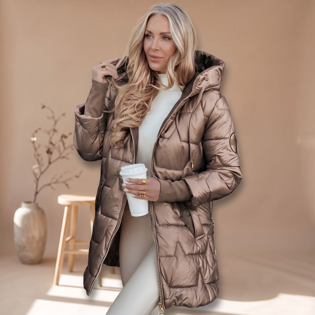 Damen Winterjacke gesteppt mit Kapuze, tailliert in Kaffeebraun