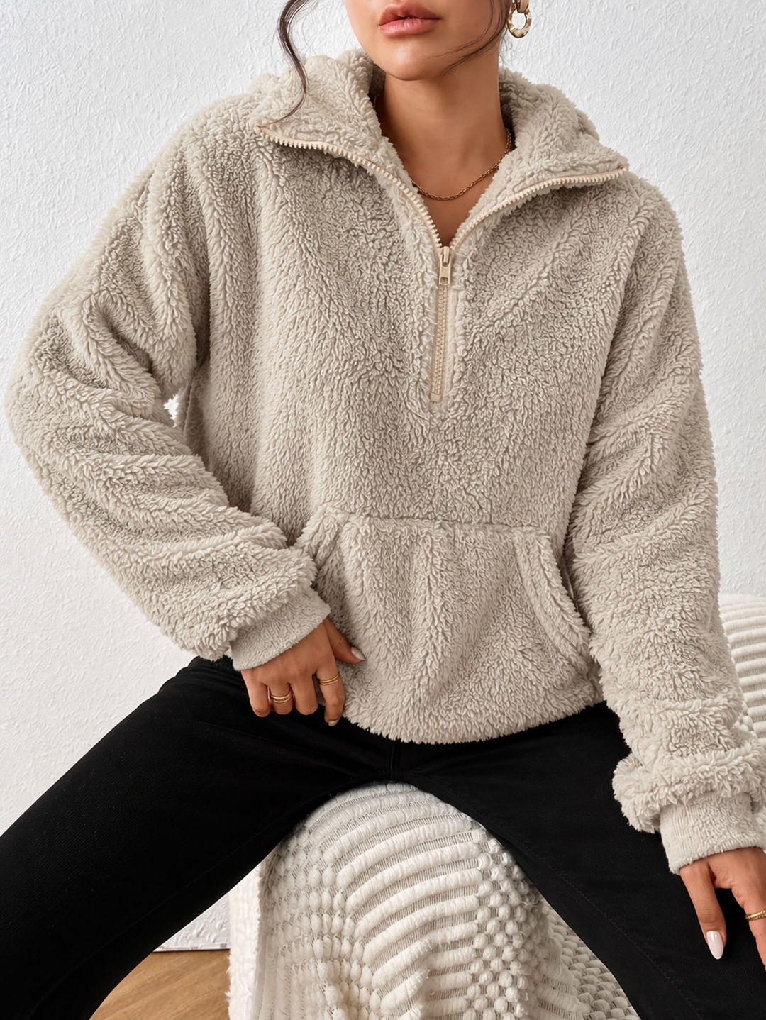 Damen Winterjacke im Teddy-Stil mit Kapuze (4)