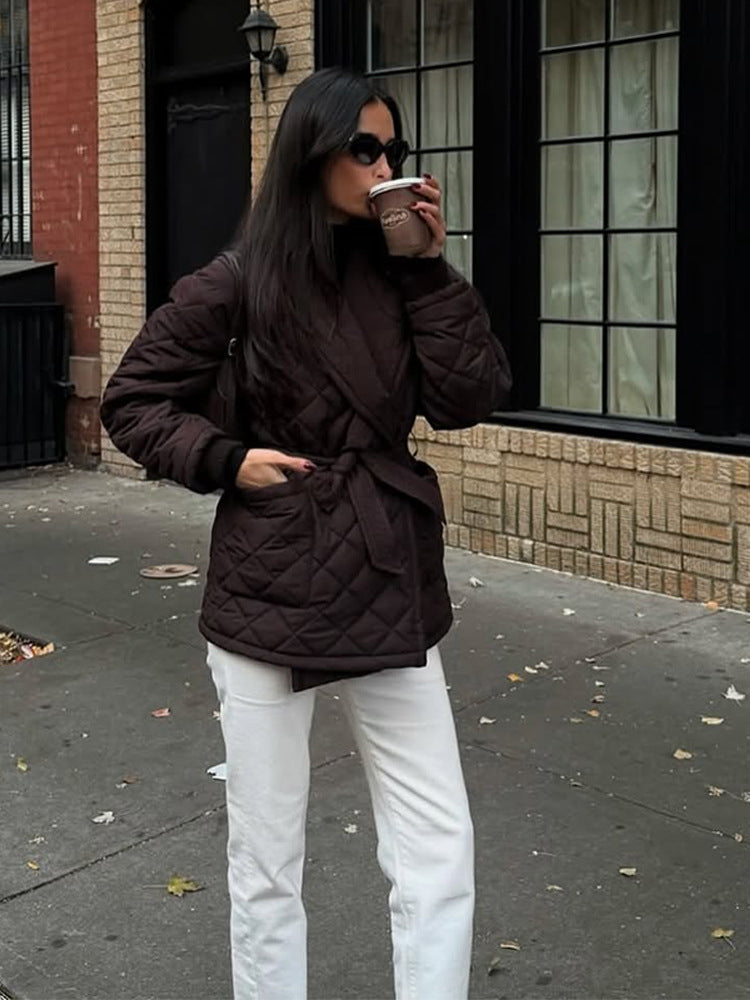 Damen Winterjacke im Wickel-Stil mit Schalkragen in Kaffee