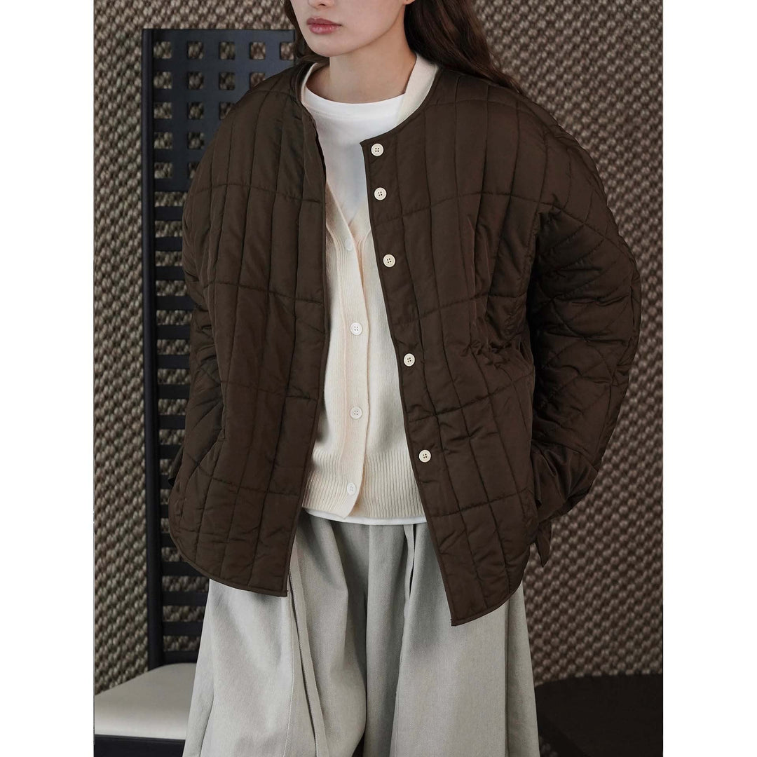 Damen Winterjacke mit lockerer Passform und feiner Steppung in Kaffee