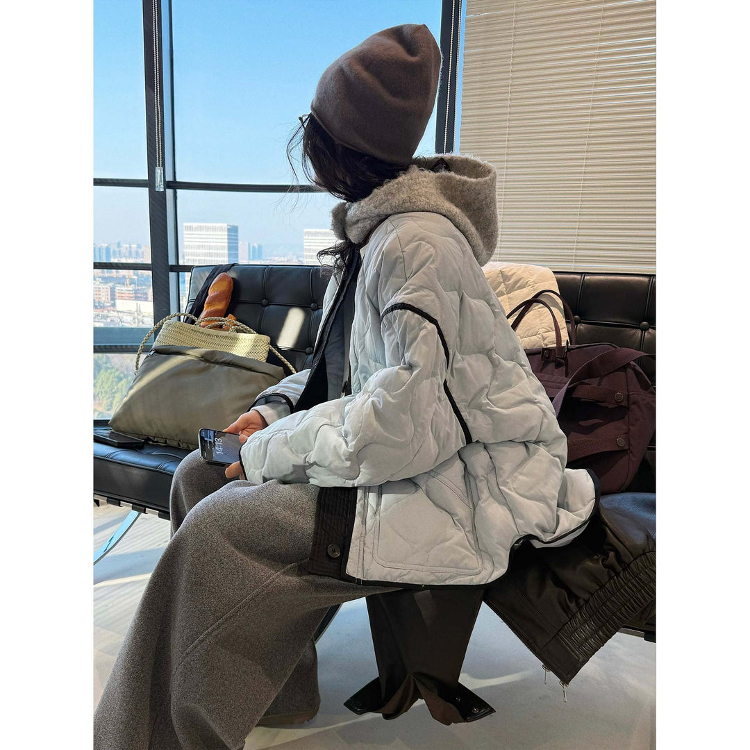Damen Winterjacke mit Wellensteppung und Bomberstil