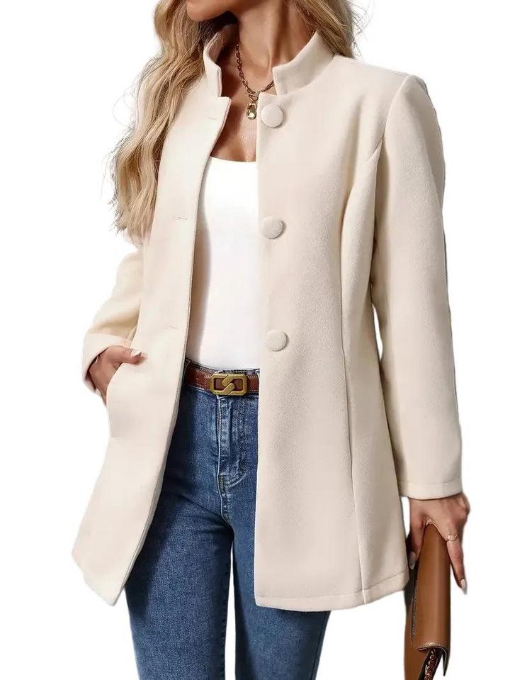 Damen Wintermantel im klassischen Stil in Creme