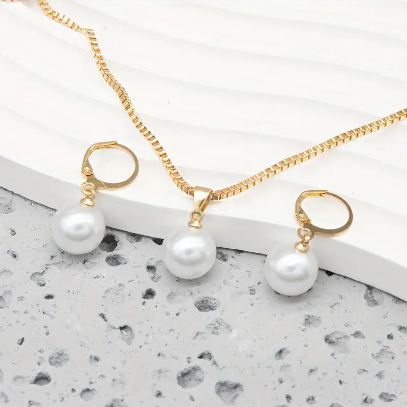 Goldfarbene Grace Schmuckset