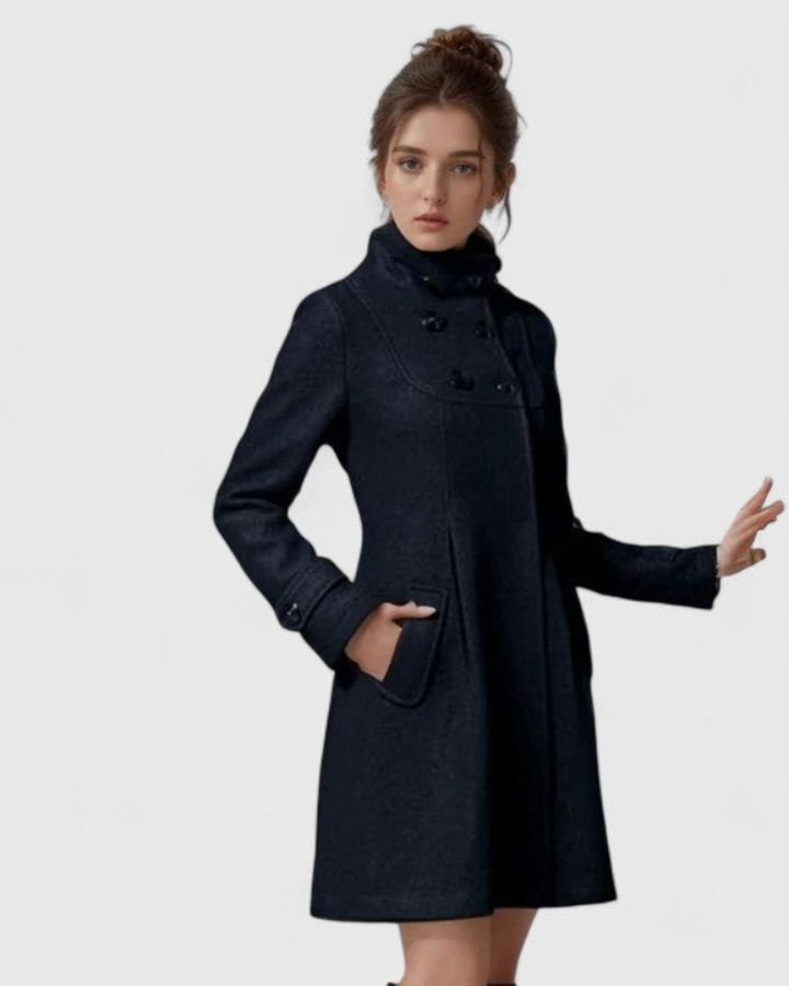 Elegant warmer Wintermantel für Damen in Schwarz
