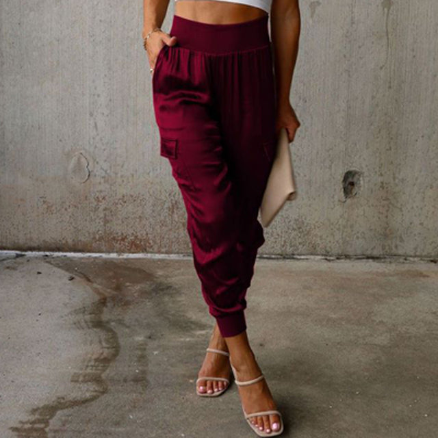 Elegante Cargo Hosen in Weinrot