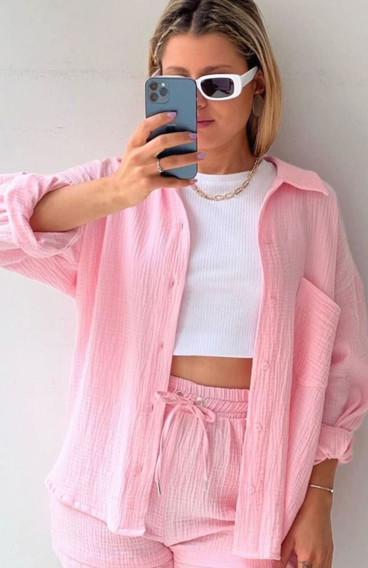 Elegante Damen Bluse mit passendem Shorts-Set in Rosa 3