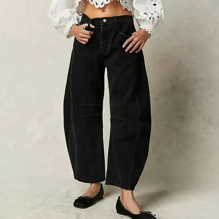 Elegante Damen Jeans mit weitem Schnitt in Schwarz