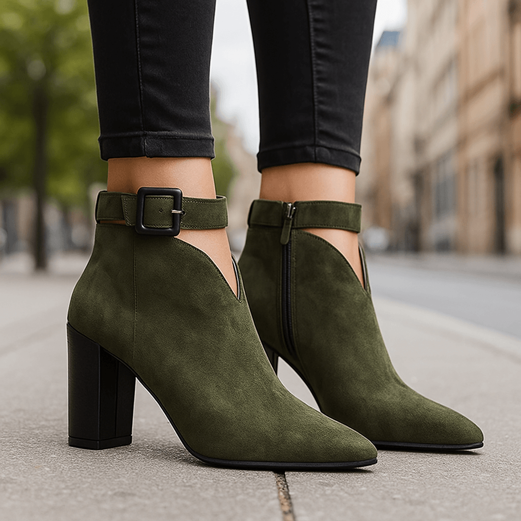 Elegante Damen Samtstiefeletten zum Herbst-Outfit (2)