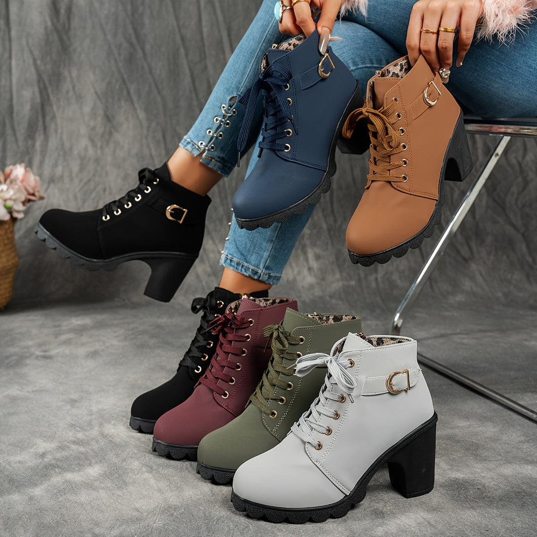Elegante Damen Stiefeletten mit Blockabsatz und Seitenzipper (12)