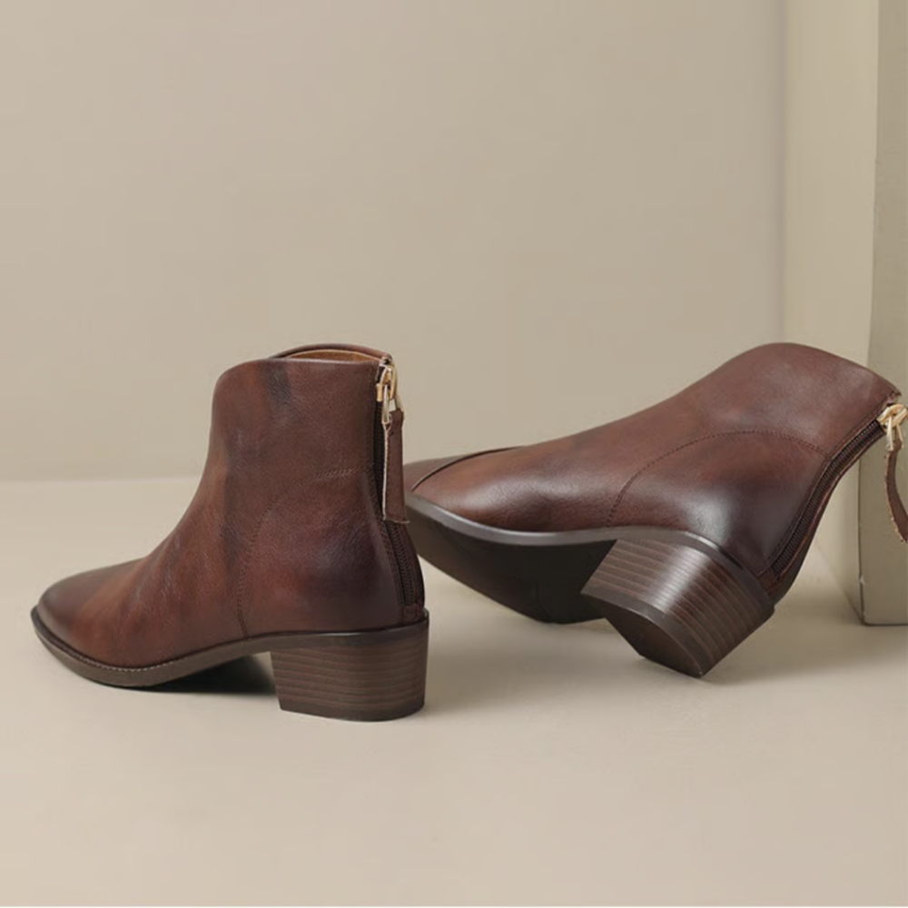Elegante Damen Stiefeletten mit flachem Absatz (2)