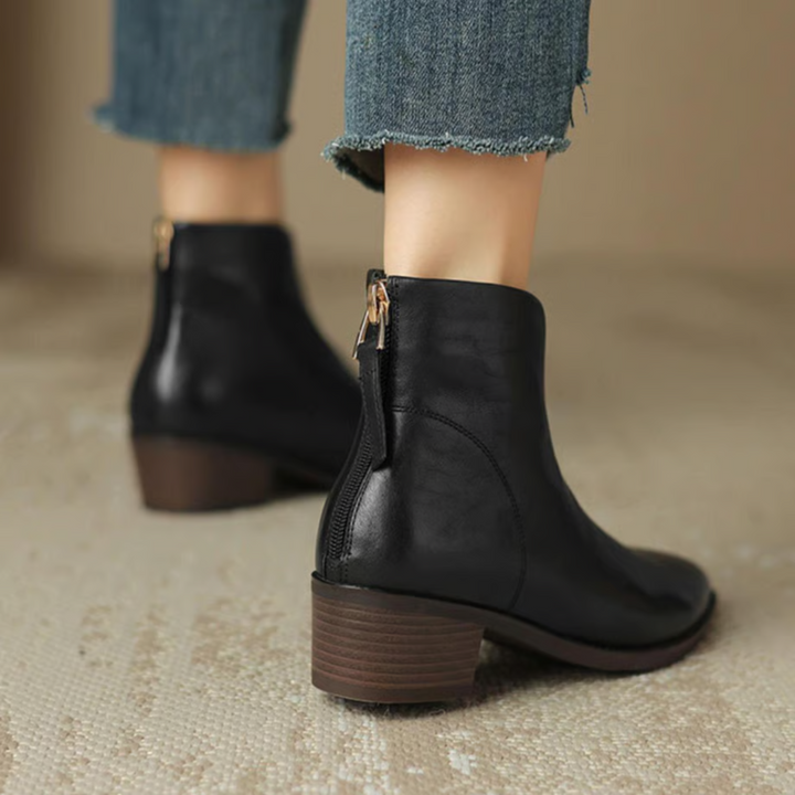 Elegante Damen Stiefeletten mit flachem Absatz (9)