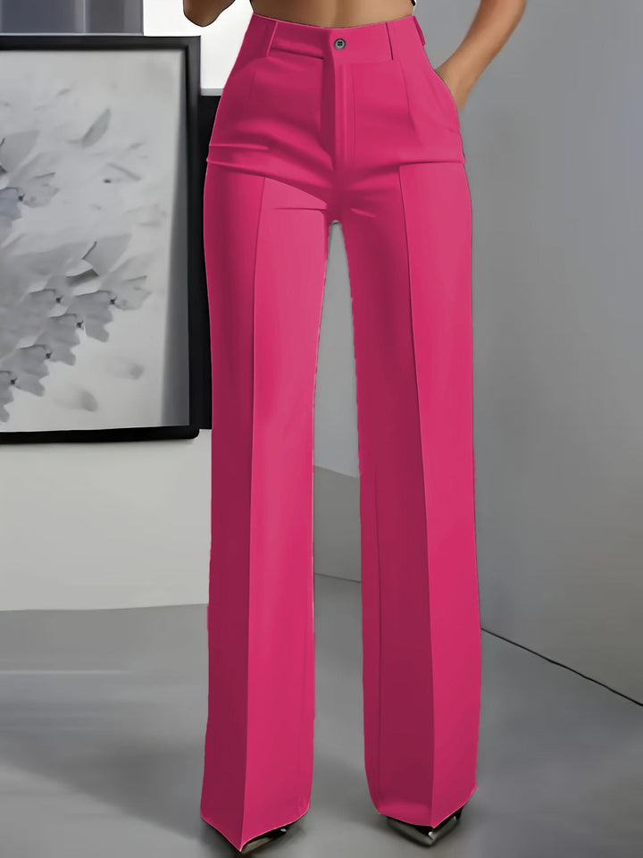 Elegante Damenhose mit zeitlosen Falten in Rosa