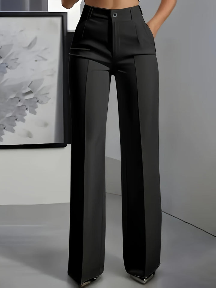 Elegante Damenhose mit zeitlosen Falten in Schwarz