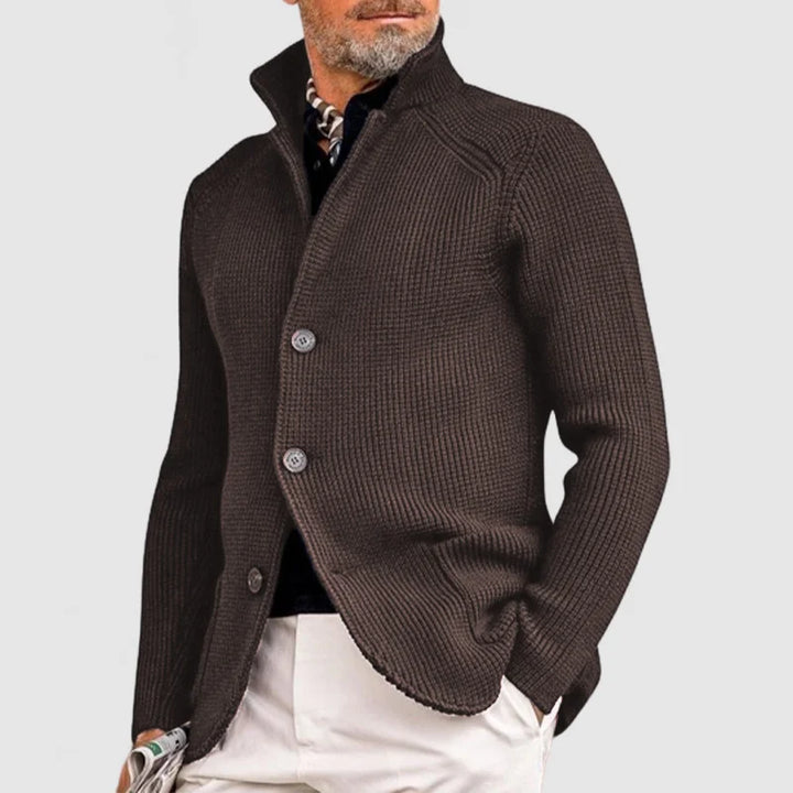 Elegante Herren Strickjacke im klassischen Stil in Braun