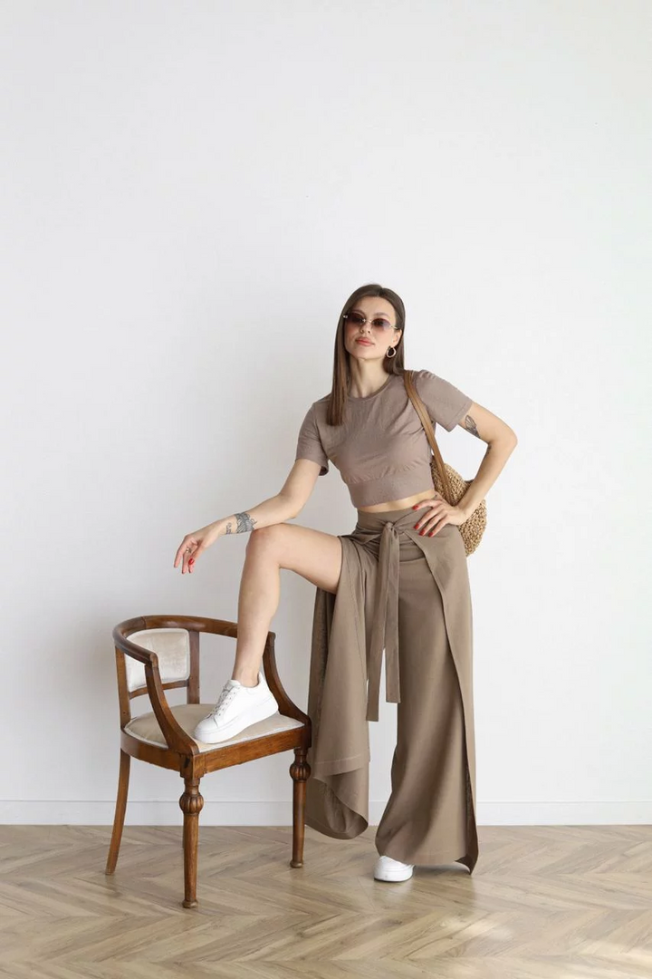 Elegante Weite Sommerhose in Mokka