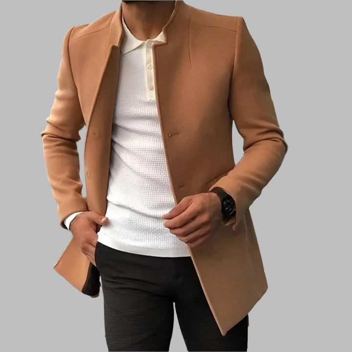 Eleganter Herren Mantel mit schlanker Passform in Karamell