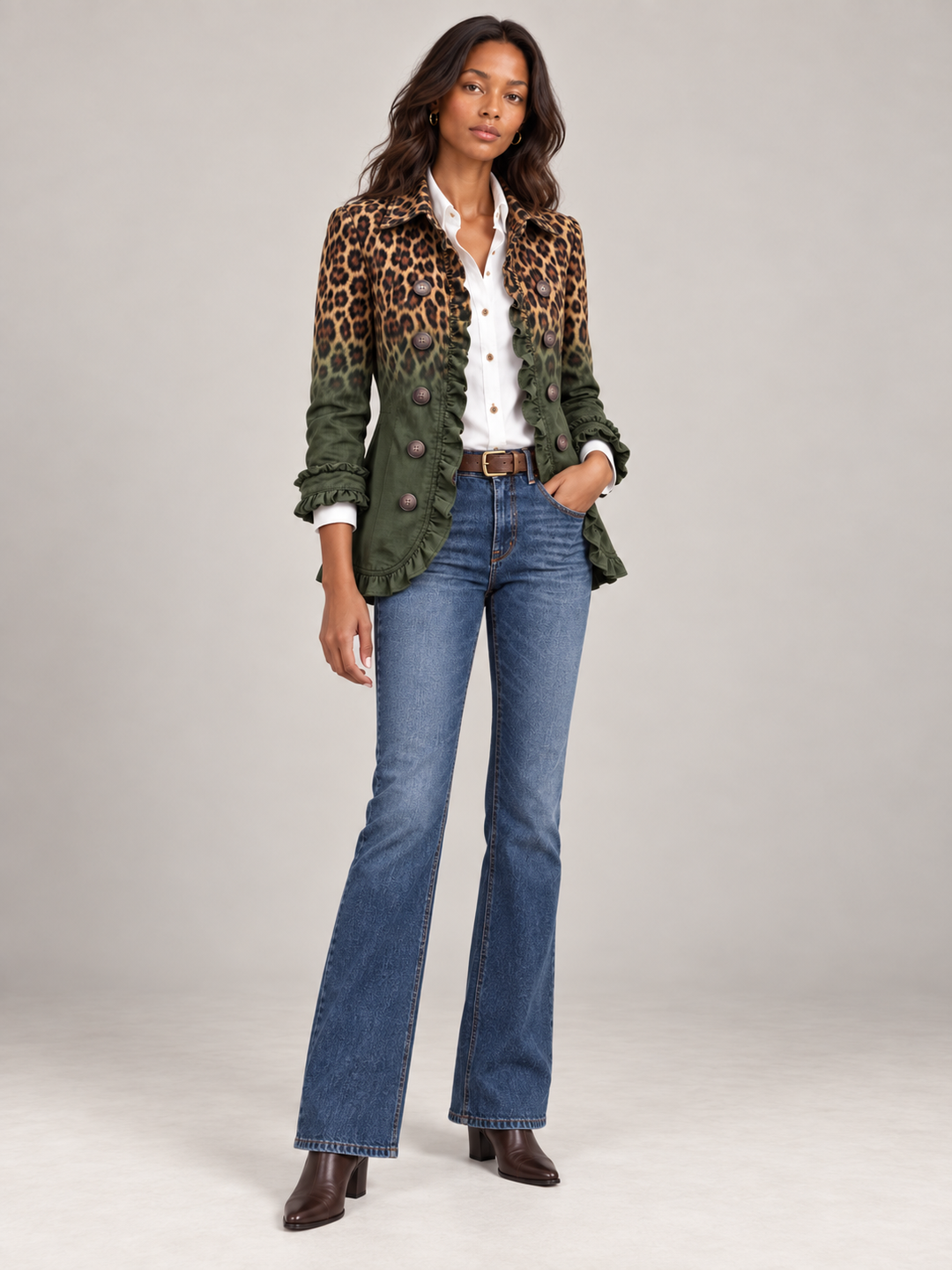 Eleganter Wintermantel Damen mit Leopardenmuster-Rüschen (6)